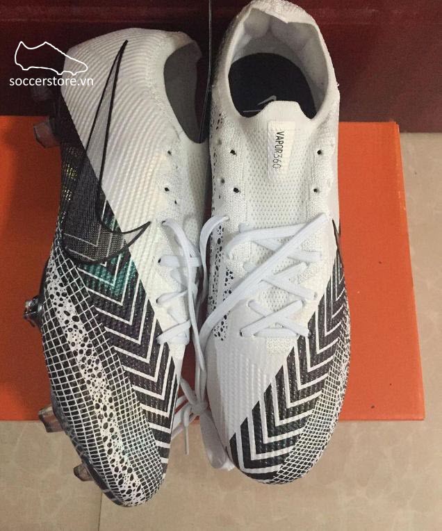 giày bóng đá Nike MDS 003