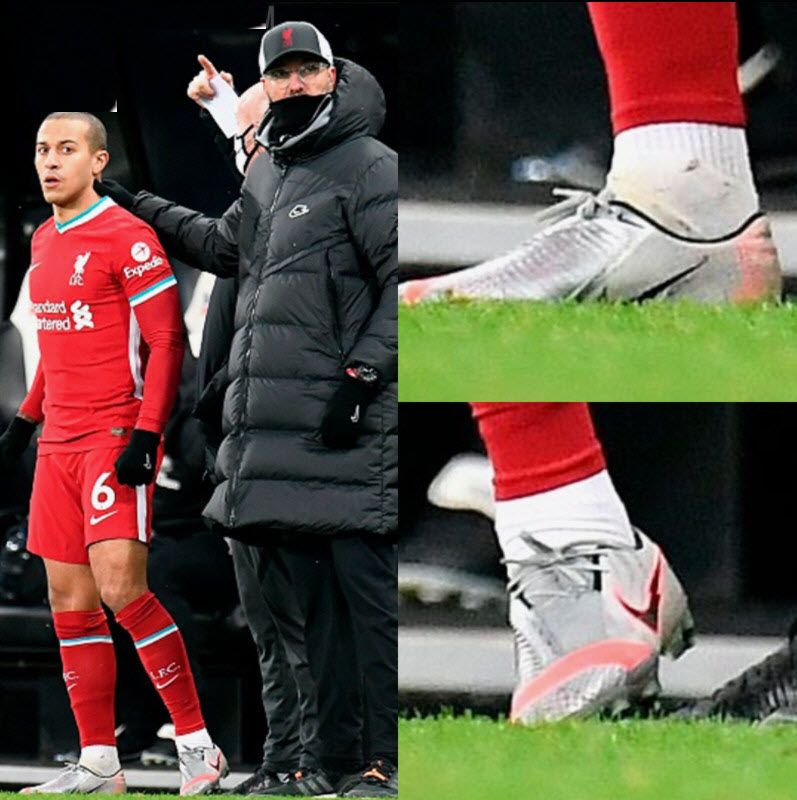 Thiago Alcantara trước đó thường ra sân với một đôi Nike Phantom VNM Elite đồ cổ