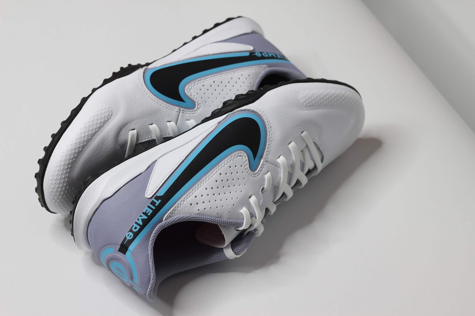 Nike Tiempo Legend 9 Academy TF Blast pack màu trắng xanh - DA1191-146