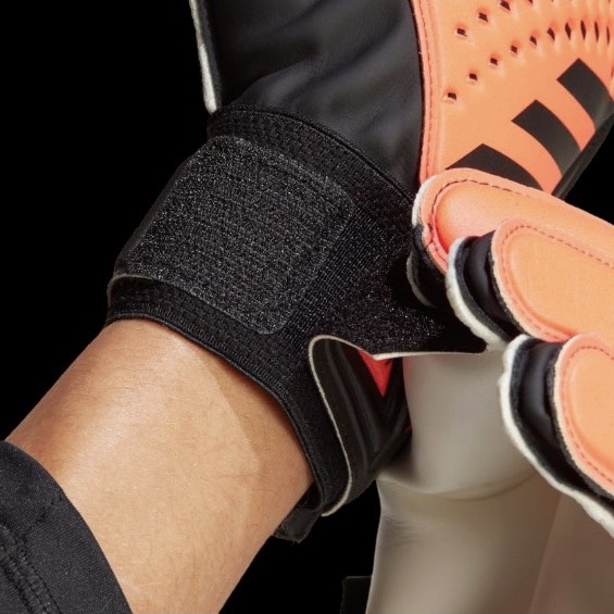 Găng tay thủ môn Adidas Predator Training GK Gloves HN5585