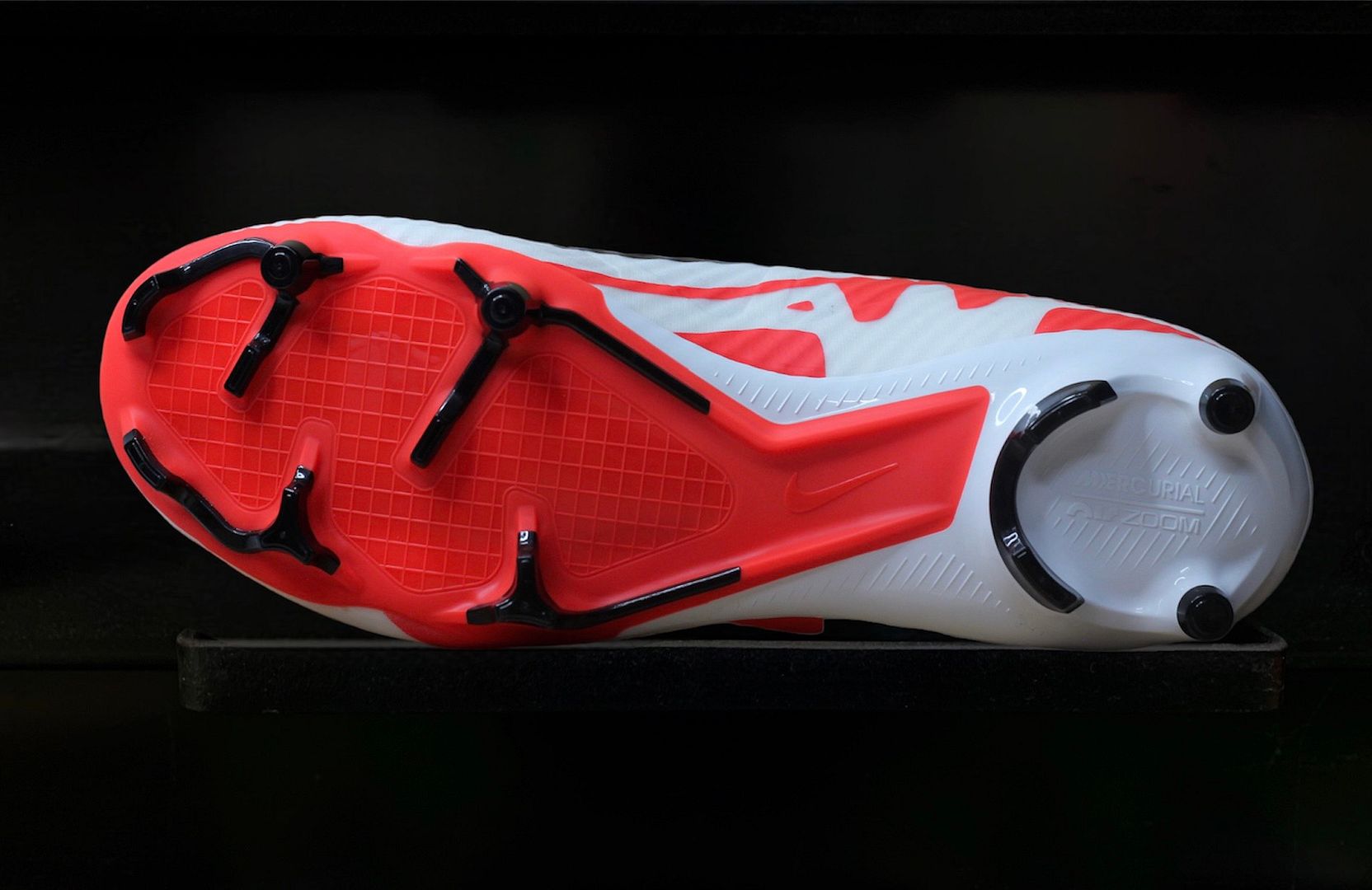 Nike Mercurial Vapor 15 Academy MG Air Zoom Ready pack màu trắng đỏ DJ5631-600