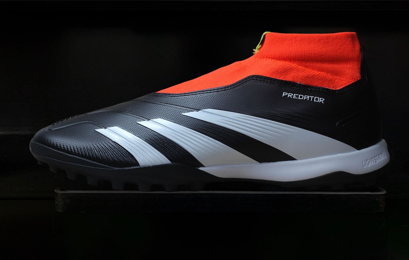 Adidas Predator League LL TF - Solar Energy pack màu đỏ - trắng - đen IG7715
