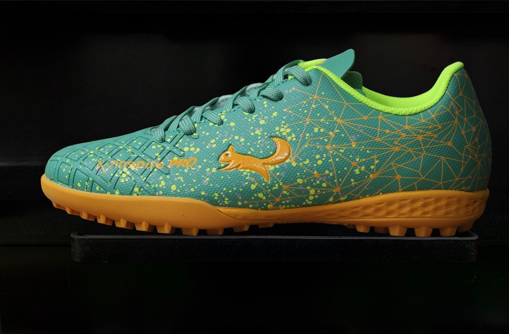 Giày bóng đá Zocker Inspire Pro TF màu xanh Olive Green/ Orange