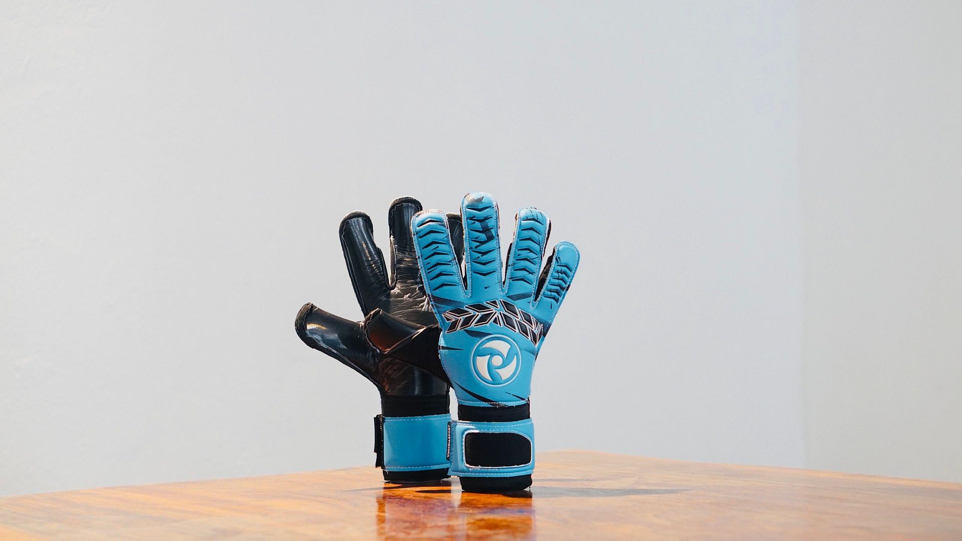 Găng tay thủ môn VGS Archery Pro Contact màu xanh blue