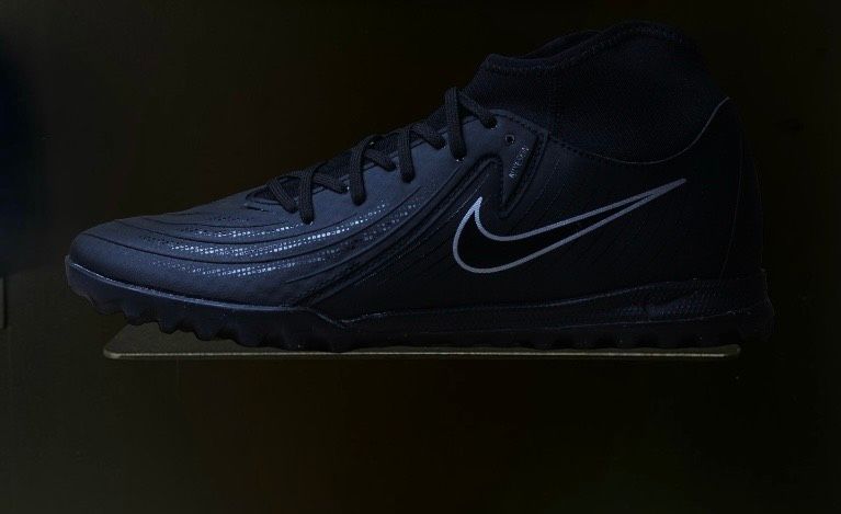 Nike Phantom Luna II Academy TF màu đen FJ2566-001