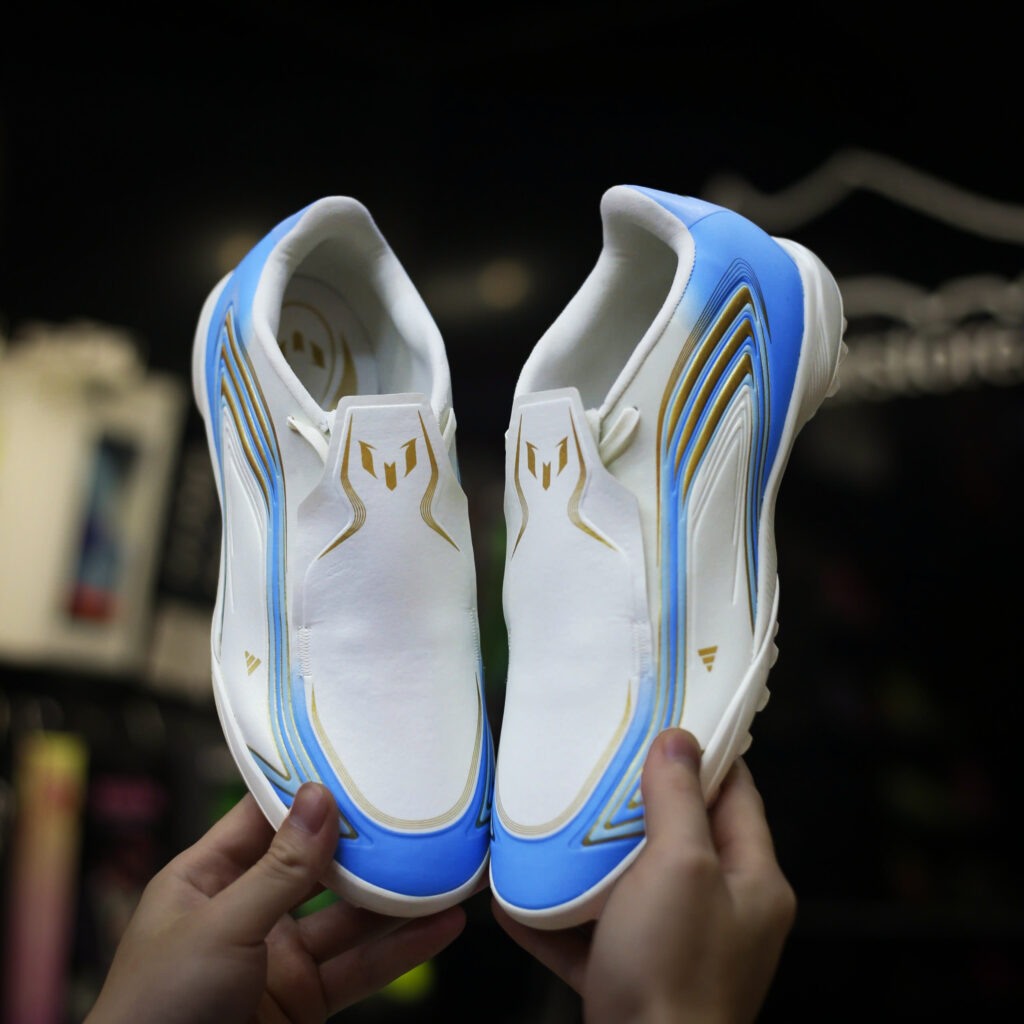 Adidas F50 Messi League TF El Último Tango World Cup 2026 IH1903 trắng ngà/ blue