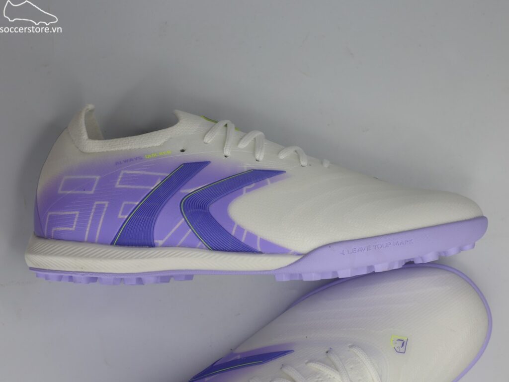 Kelme Flash 6.0.4 TF màu trắng / tím 8621ZX1406-118
