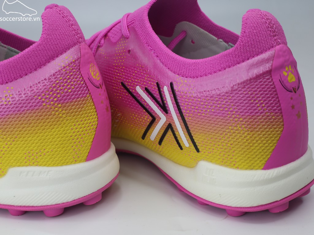 Kelme Flash 5.0 TF hồng phấn 9521ZX1324-619