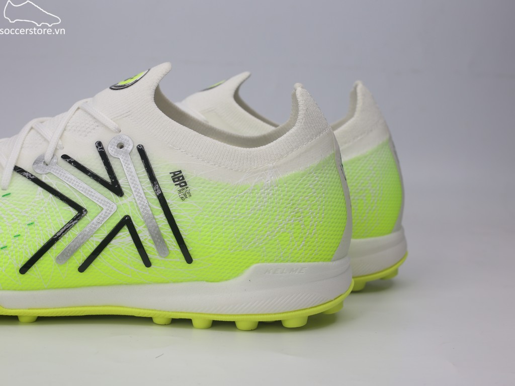 Kelme Flash 5.0 TF màu trắng / green 9521ZX1324-105