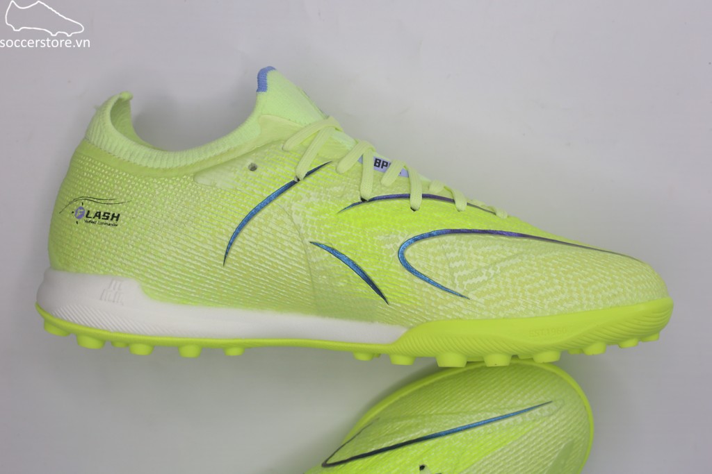 Kelme Flash 6.0.4 TF Light Green 8621ZX1406-305