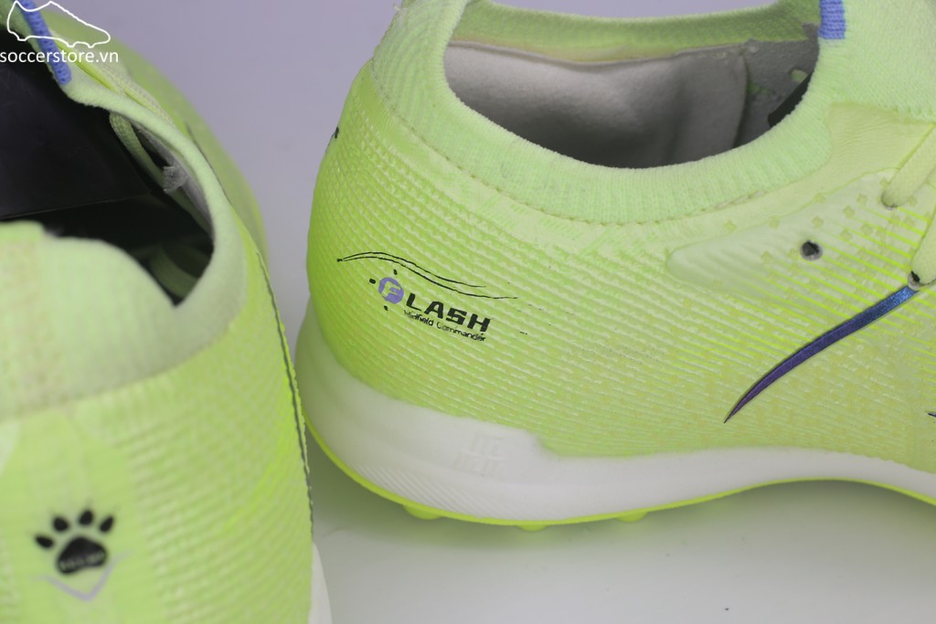 Kelme Flash 6.0.4 TF Light Green 8621ZX1406-305
