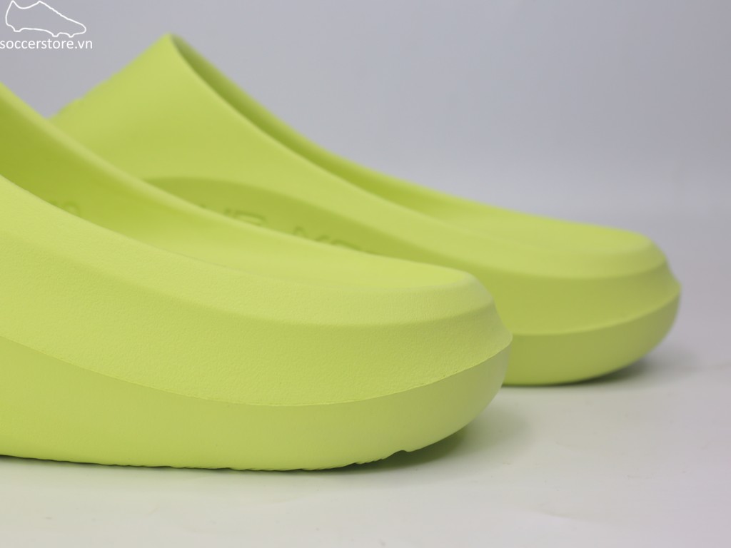Dép Kelme màu xanh neon 8527LT5339-904