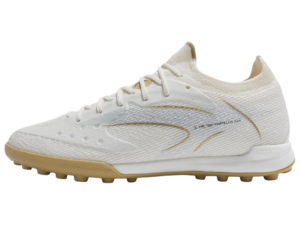 Kelme Flash 6.0.4 TF màu bạch kim 8621ZX1406-123