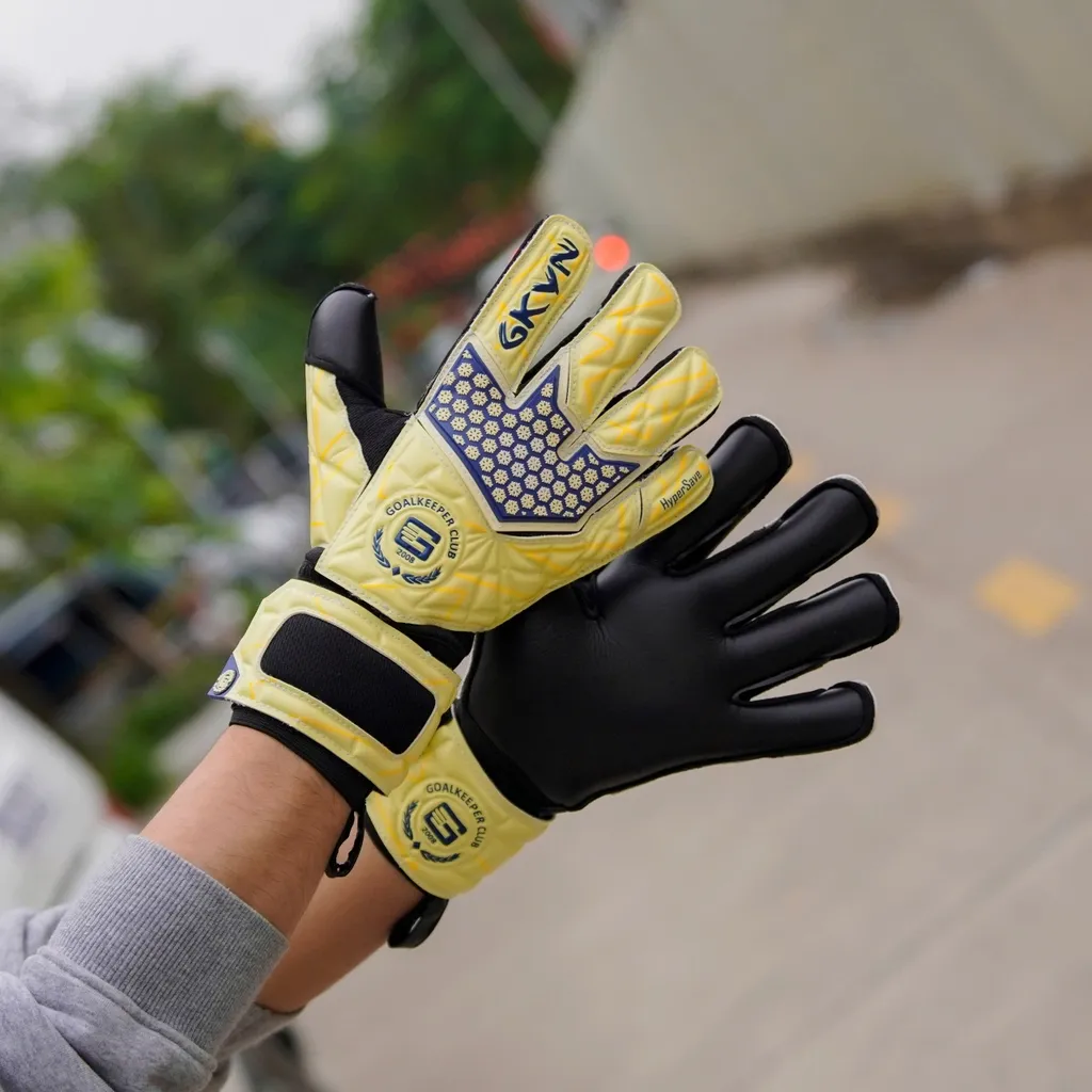 Găng tay thủ môn GKVN KĐ màu vàng