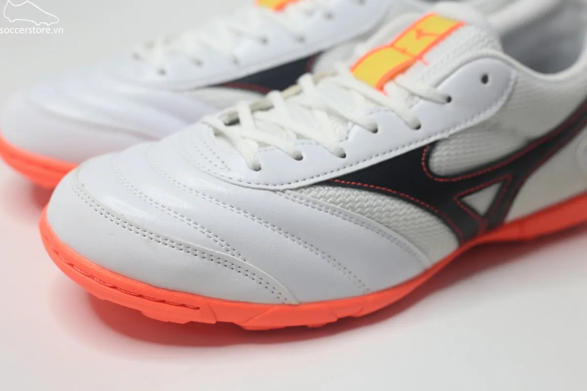 Mizuno Morelia Sala Club TF màu trắng đen đỏ Q1GB230381