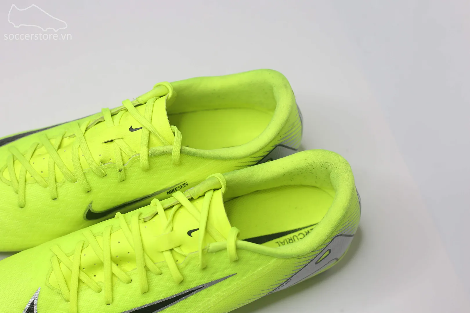 90% - Used - Nike Mercurial Vapor 16 Academy MG/FG Mad Voltage pack màu vàng chuối