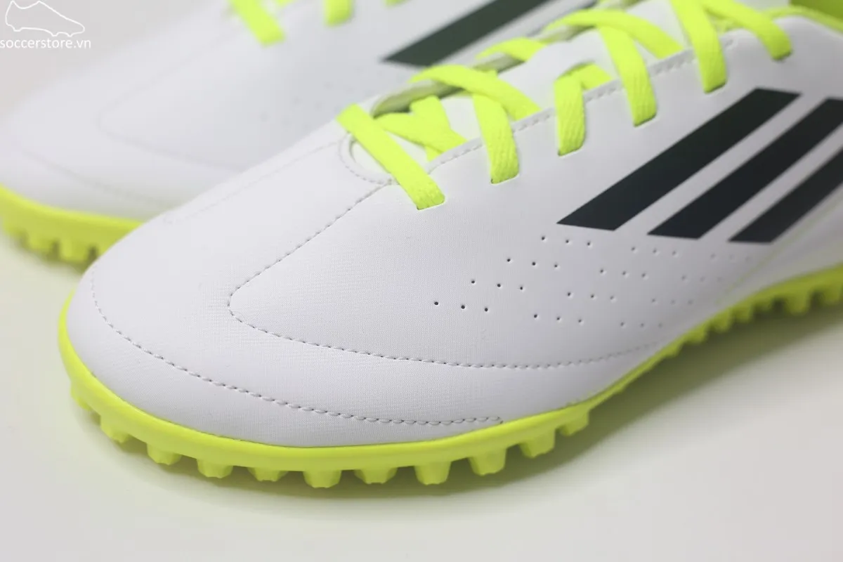 Adidas Deportivo III TF trắng/ đen JP9169