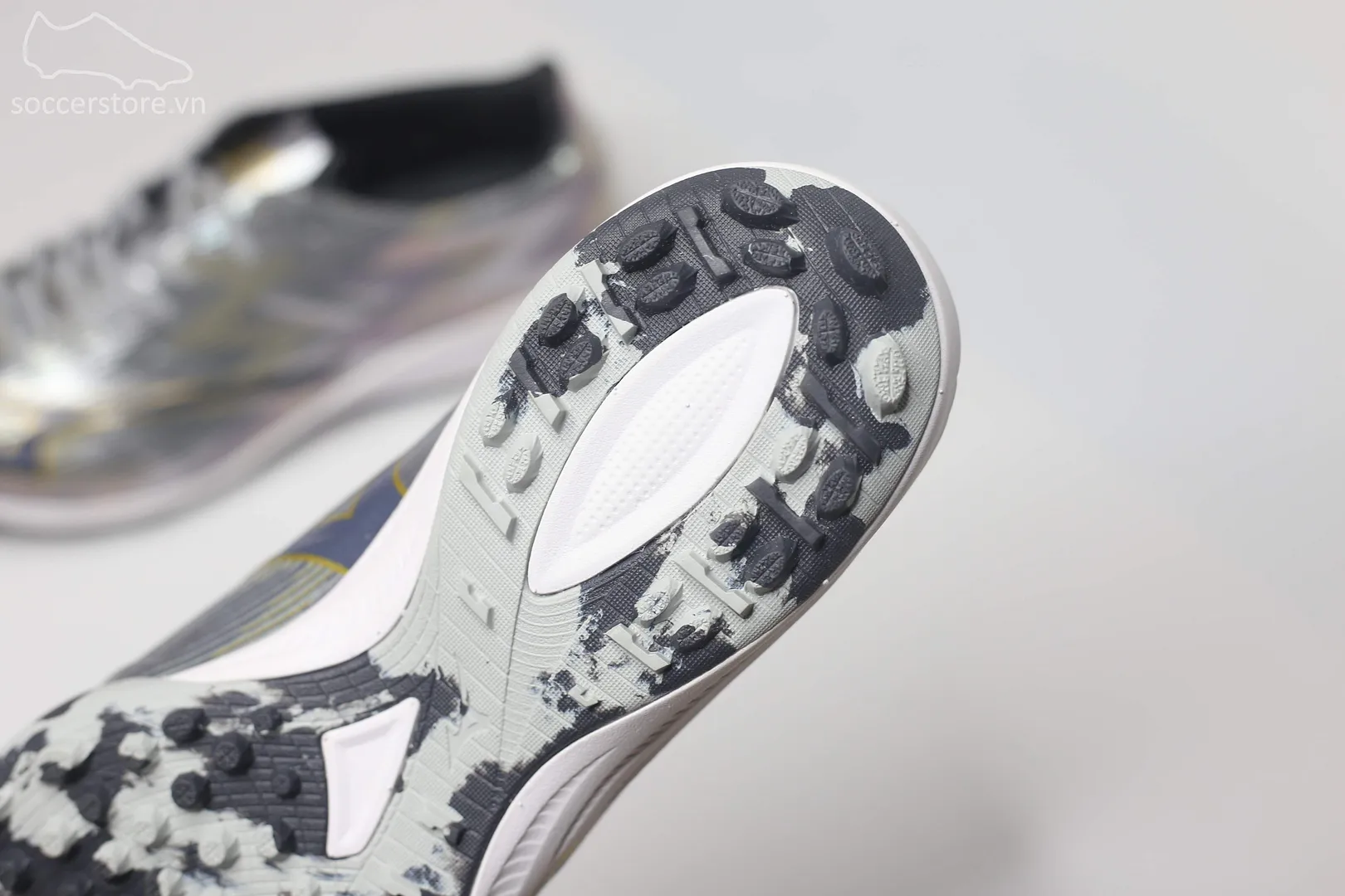 Mizuno Alpha 2 Elite AS TF màu bạc P1GD256204