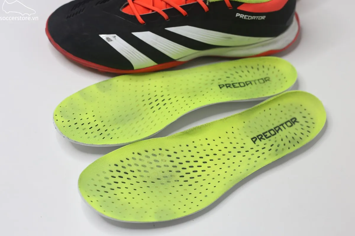 Predator Elite TF màu đỏ - trắng- đen IG7731 mới 80%