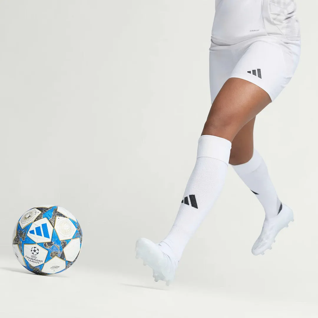 Bóng Adidas UCL Pro 25/26 FIFA Quality Pro JD0188