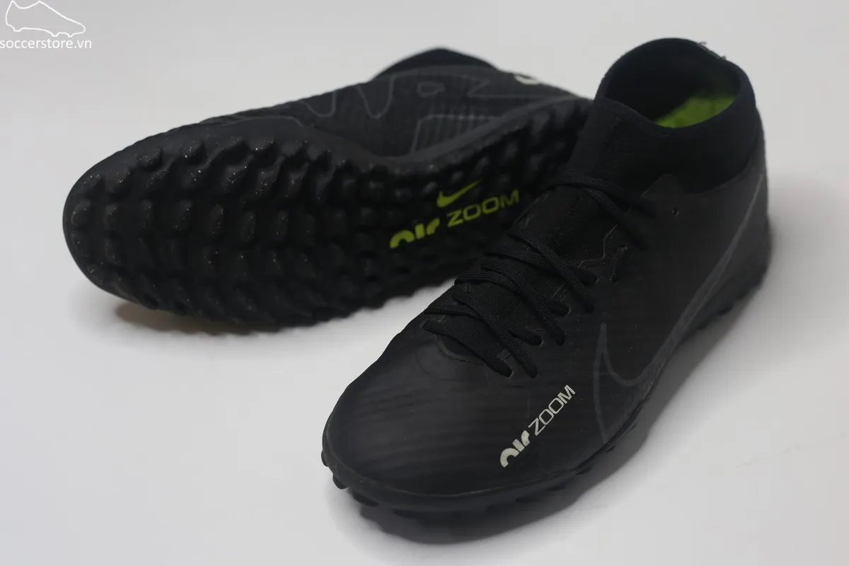 Superfly 9 Academy TF Zoom màu đen, mới 60%