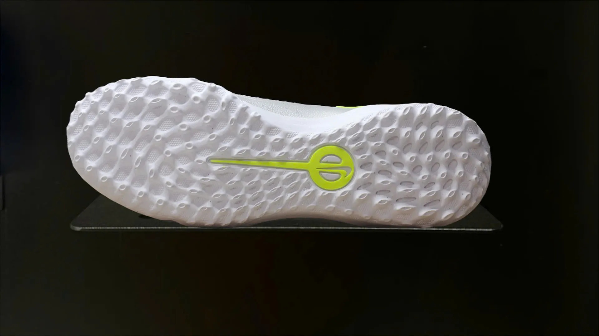Nike Tiempo Legend 10 Pro TF Déjà Vu pack màu bạc DV4336-001