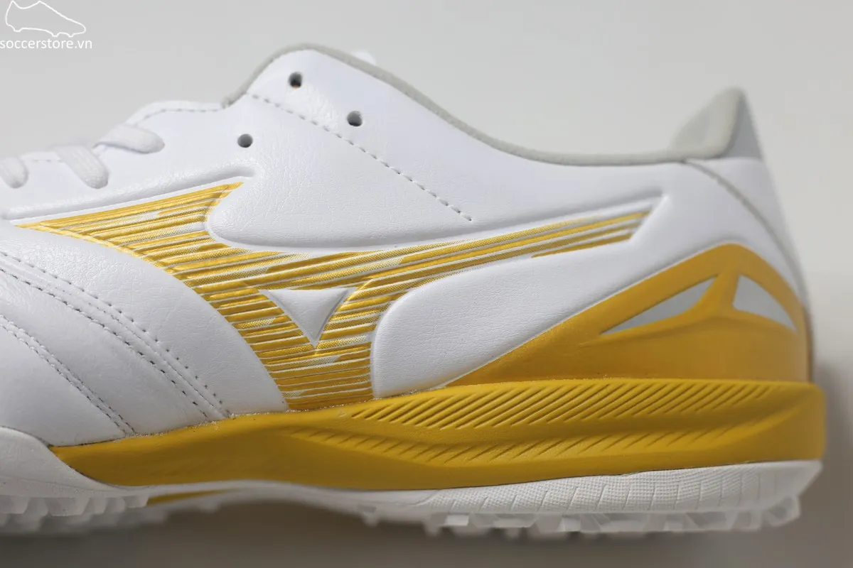 Mizuno Morelia Neo IV Pro TF White/ Gold P1GD263550