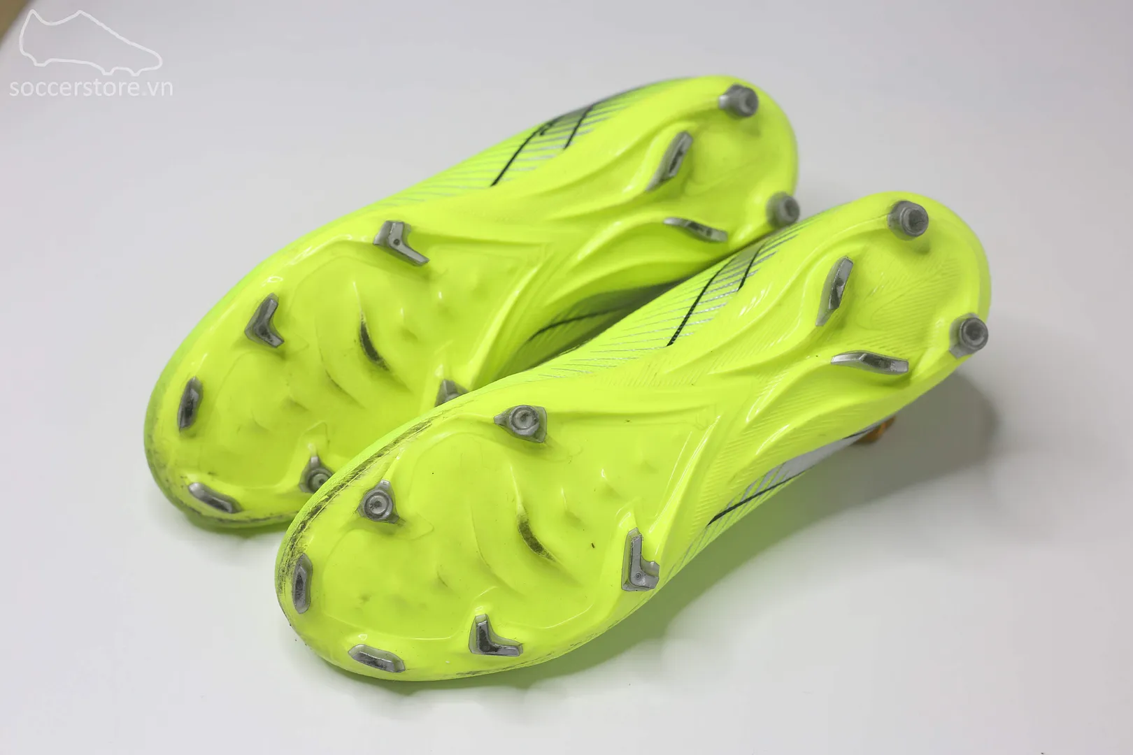 90% - Used - Nike Mercurial Vapor 16 Academy MG/FG Mad Voltage pack màu vàng chuối