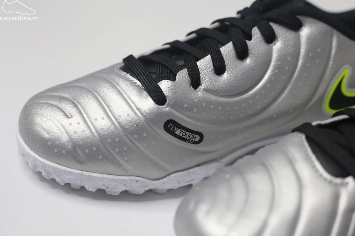 Giày bóng đá trẻ em Nike Tiempo Legend 10 Academy TF Jr màu bạc DV4351-001