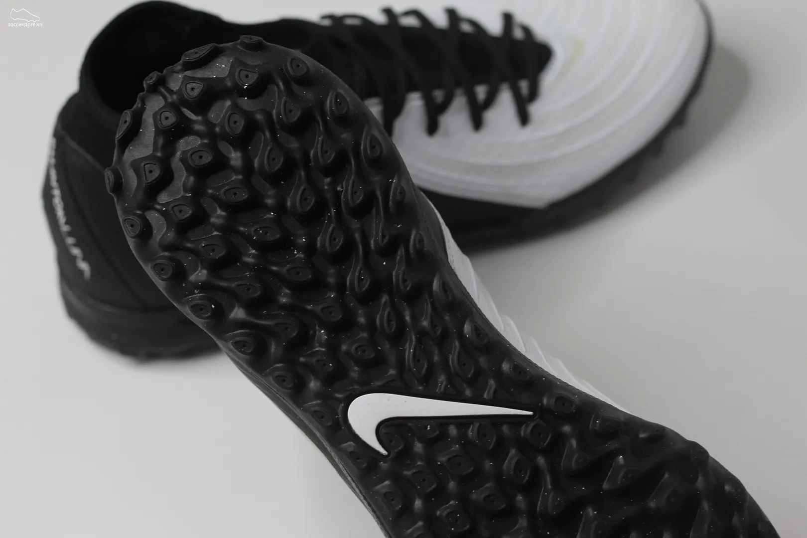 Nike Phantom Luna II Academy TF Mad Ready pack màu trắng đen FJ2566-100