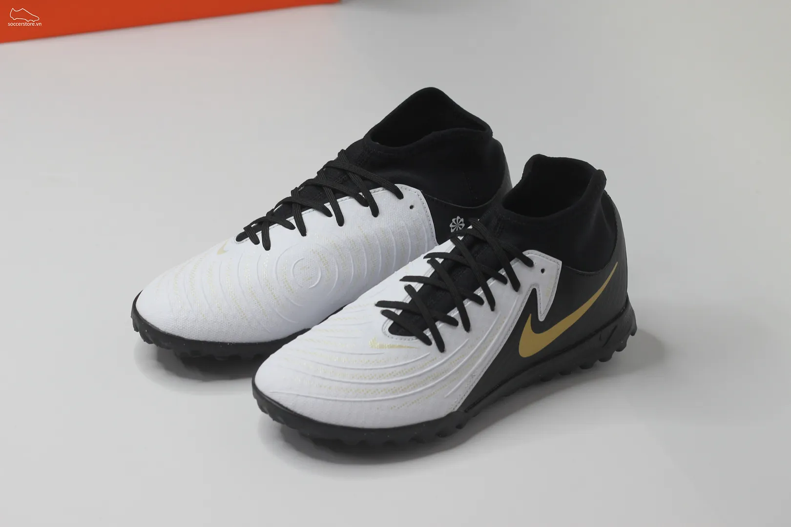 Nike Phantom Luna II Academy TF Mad Ready pack màu trắng đen FJ2566-100