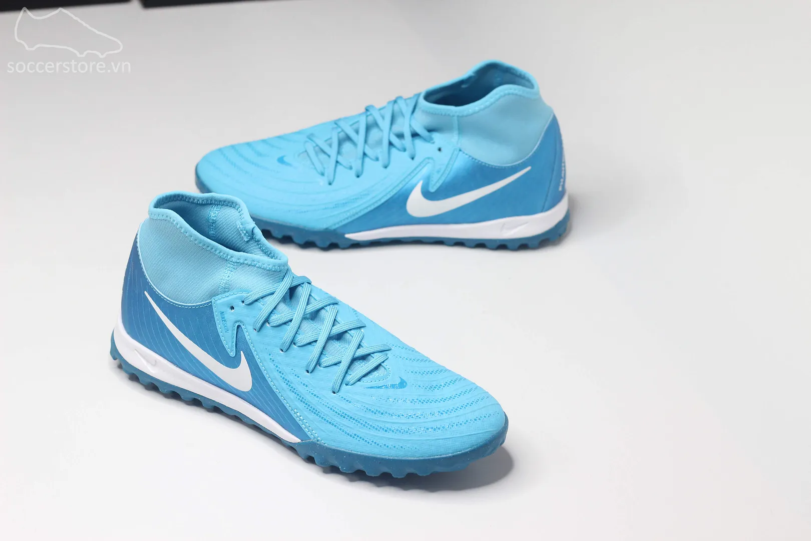 Nike Phantom Luna 2 Academy TF Mad Ambition pack màu xanh băng FJ2566-400
