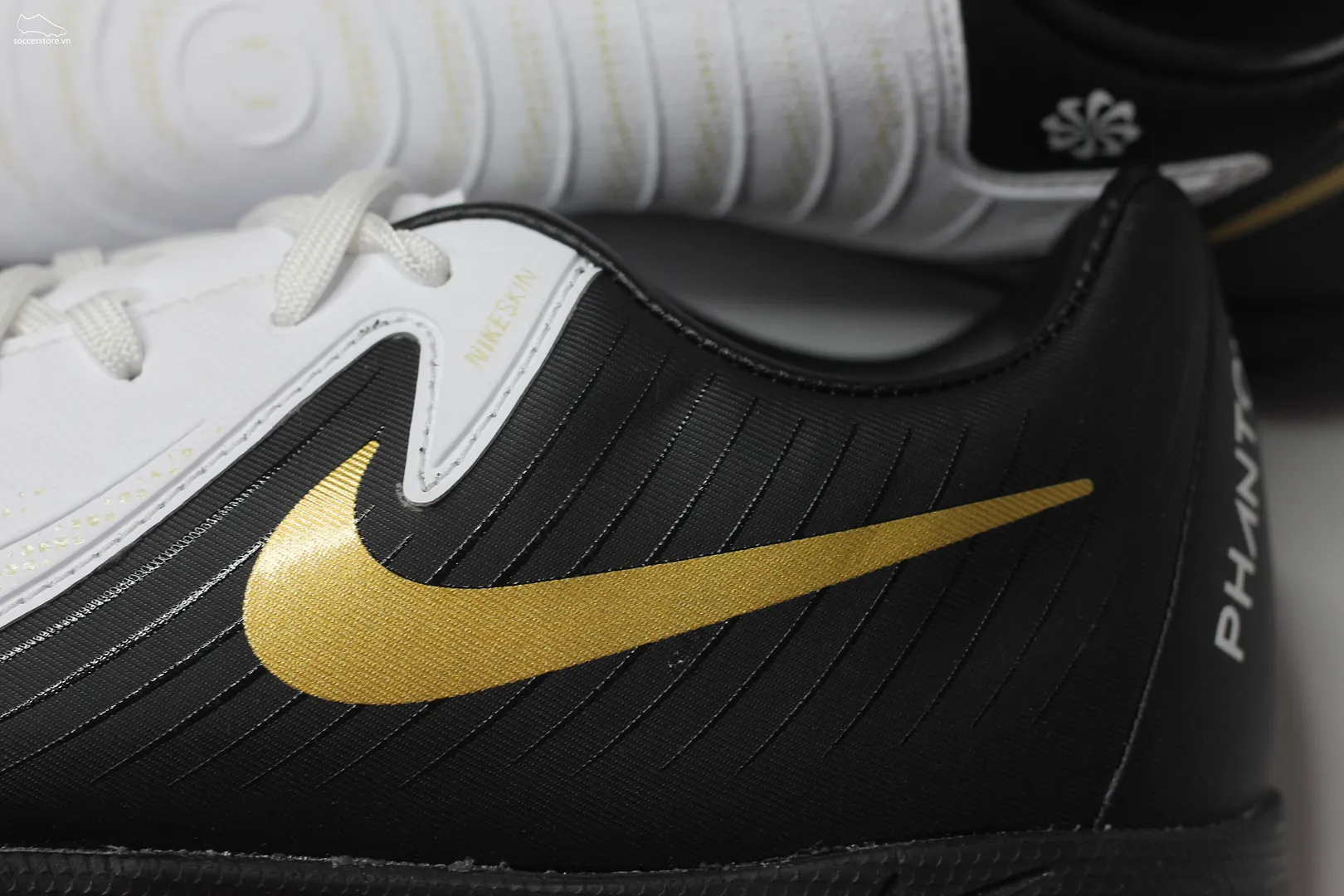 Nike Phantom GX II Academy TF Mad Ready pack màu trắng đen FJ2577-100