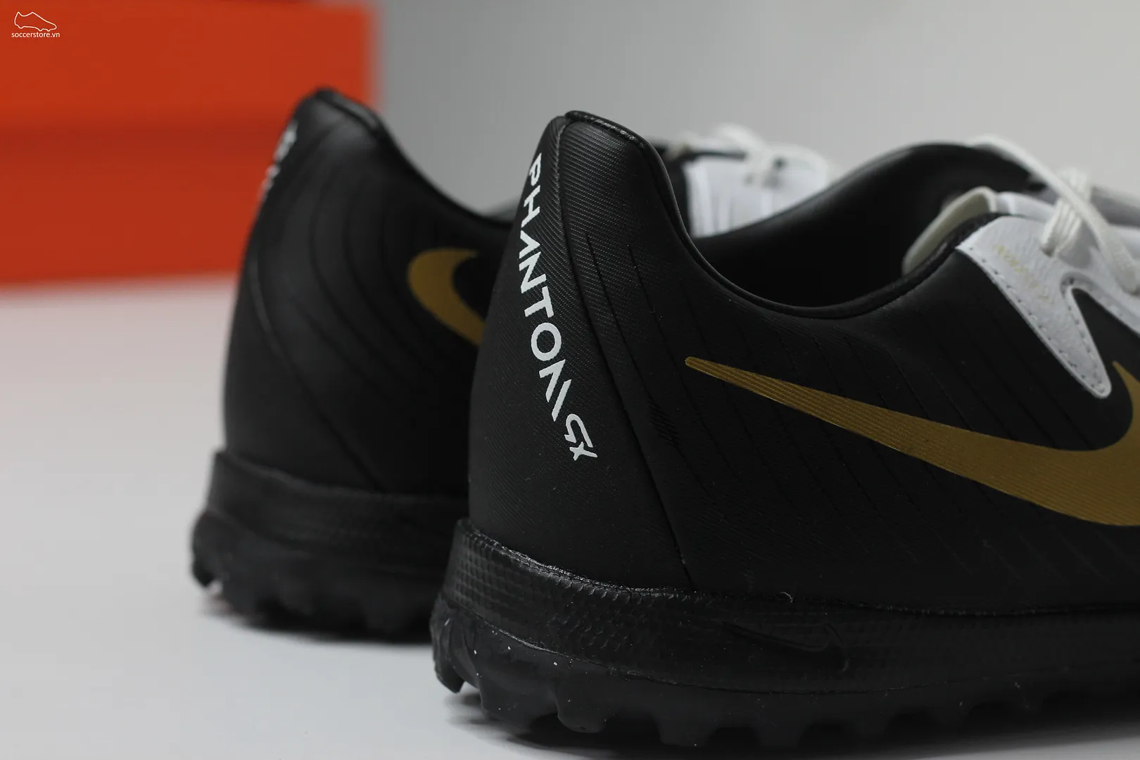 Nike Phantom GX II Academy TF Mad Ready pack màu trắng đen FJ2577-100