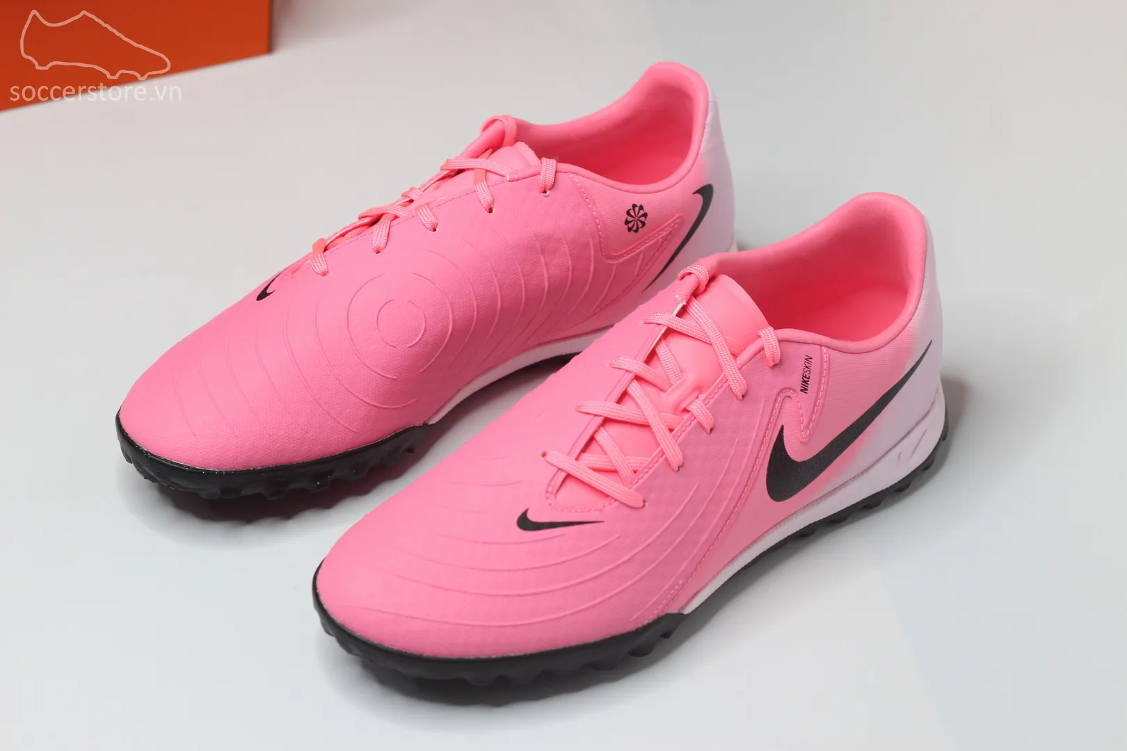 Nike Phantom GX 2 Academy TF Mad Brilliance màu hồng phấn FJ2577-600
