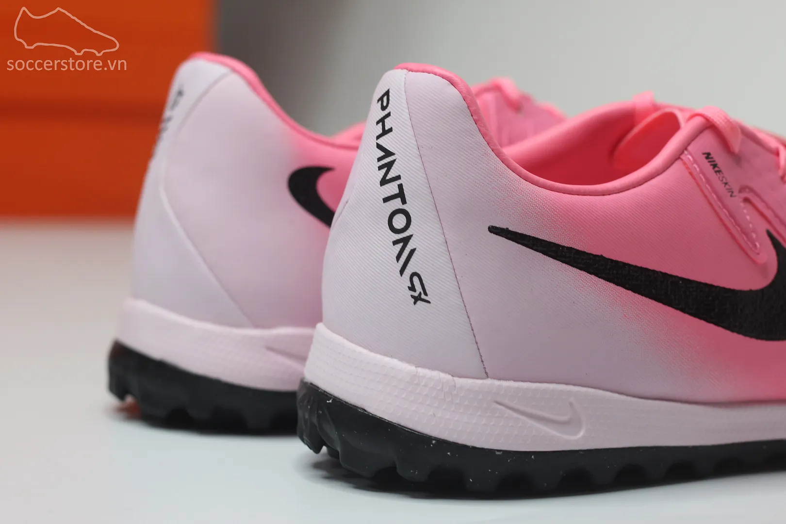 Nike Phantom GX 2 Academy TF Mad Brilliance màu hồng phấn FJ2577-600