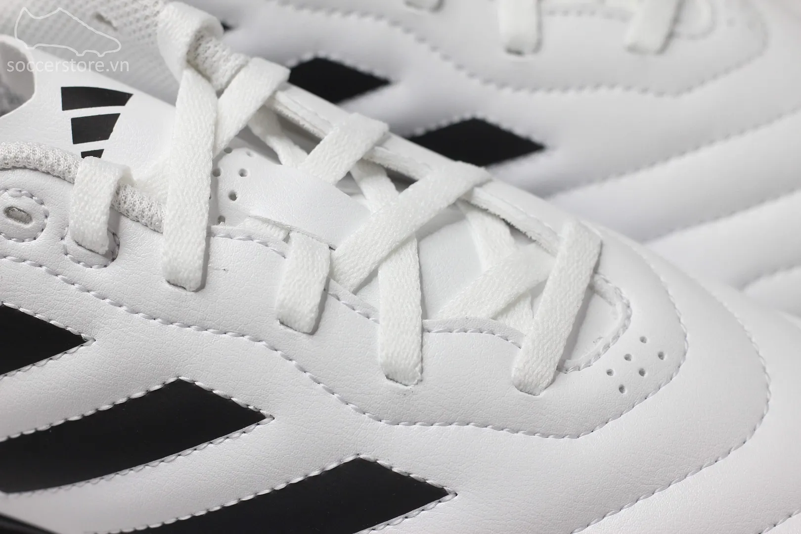 Adidas Goletto VIII TF màu trắng đen HQ4484