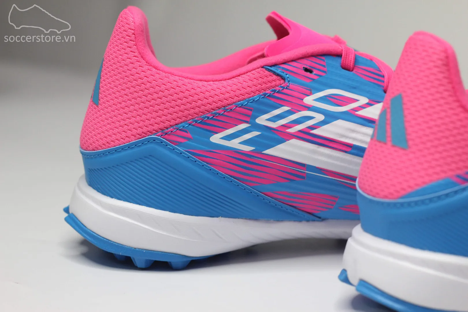 Adidas F50 League TF Reemergence pack màu hồng trắng IF1336