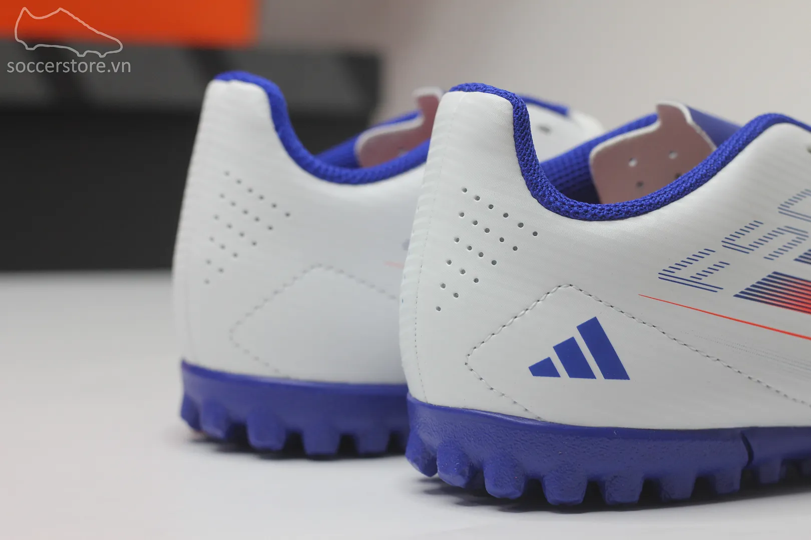 Adidas F50 Club TF Junior Advancement pack màu xanh trắng Kids IF1391