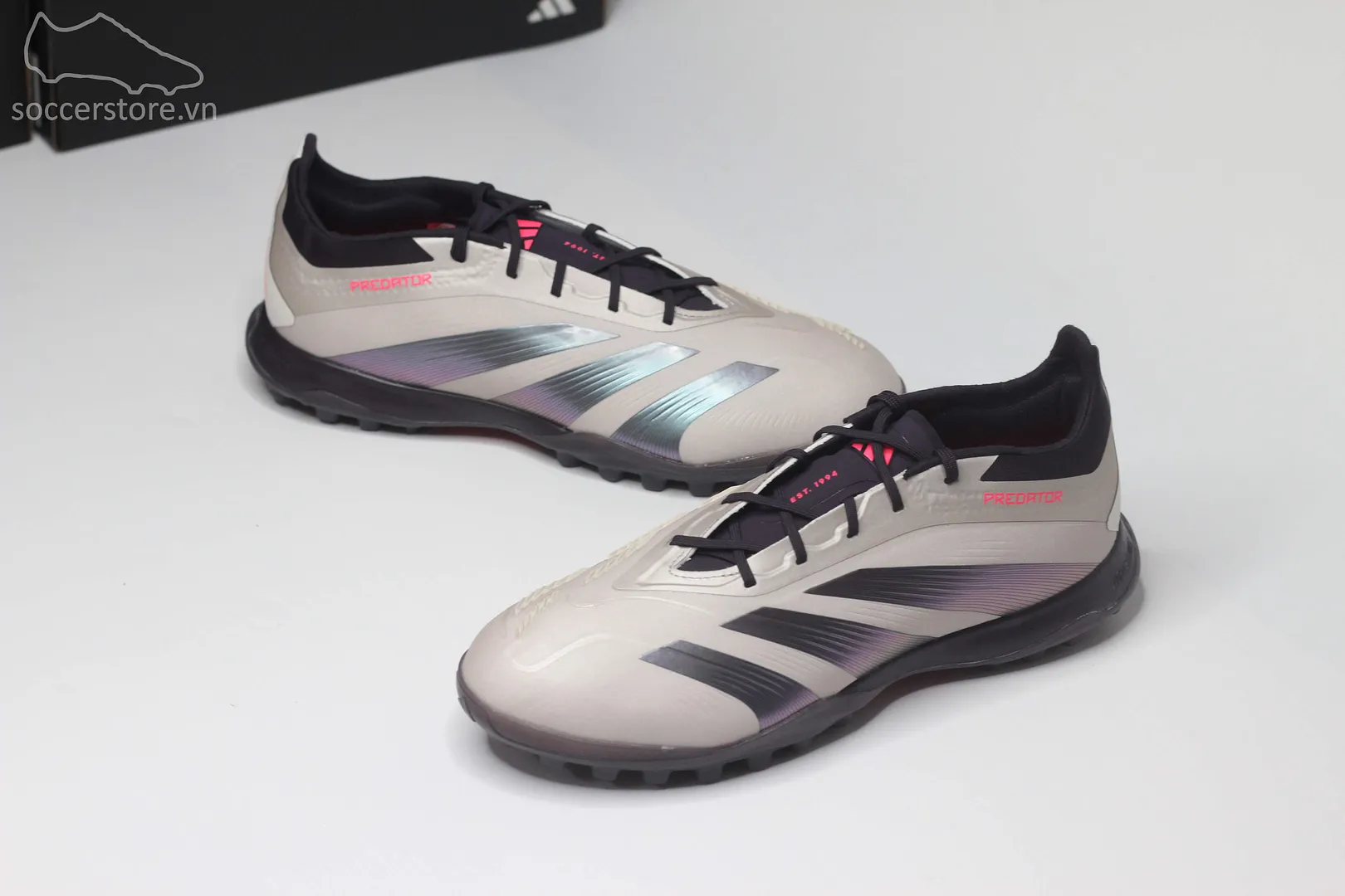 Adidas Predator Elite TF Vivid Horizon pack màu bạc IF6373