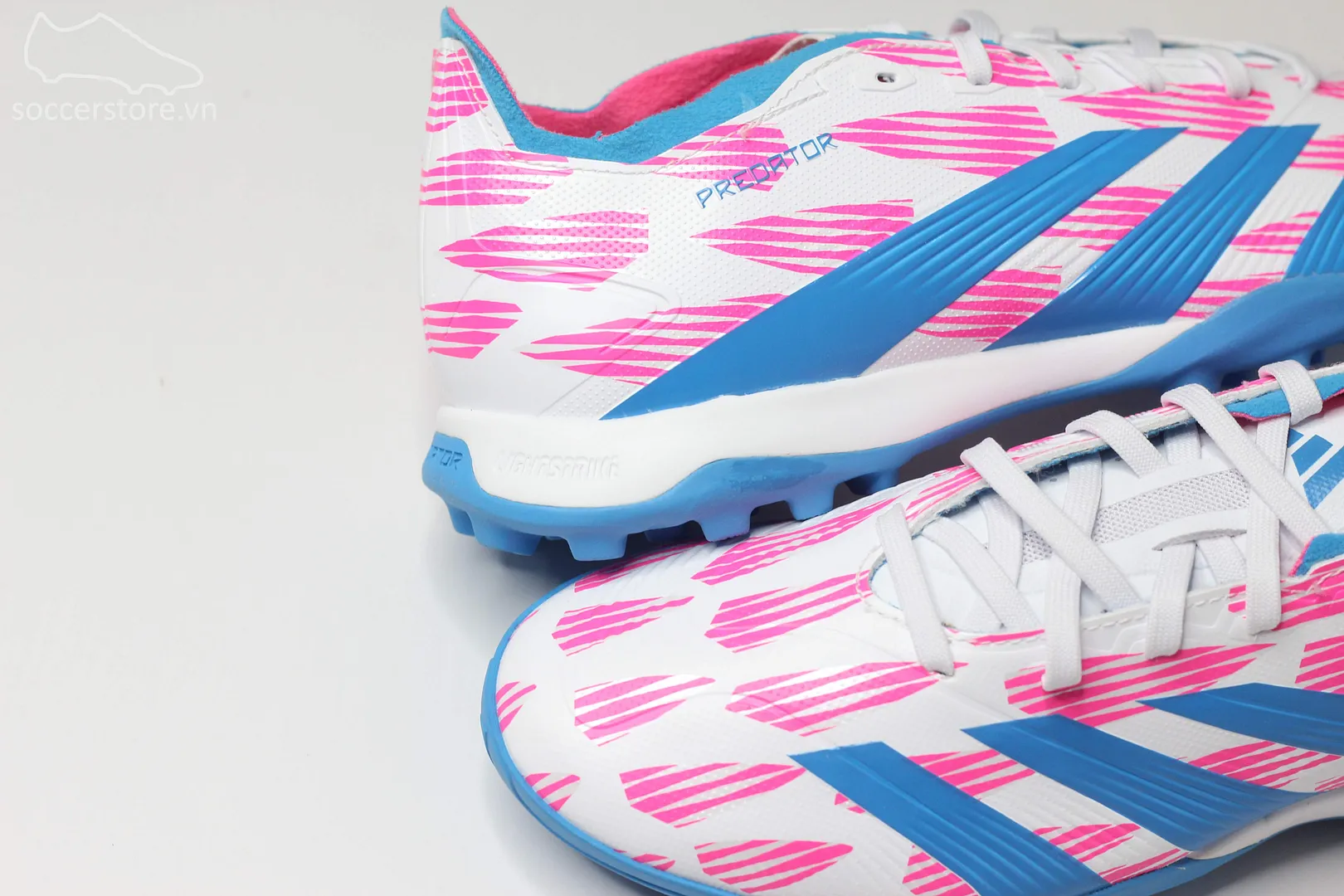 Adidas Predator League TF Reemergence pack màu trắng hồng IF6379