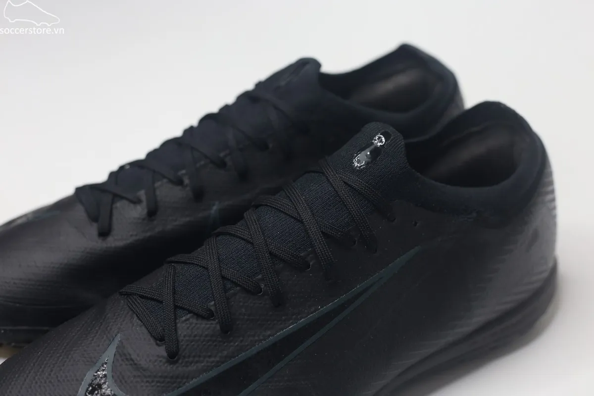 Vapor 16 Pro TF màu đen FQ8687-002 mới 90%
