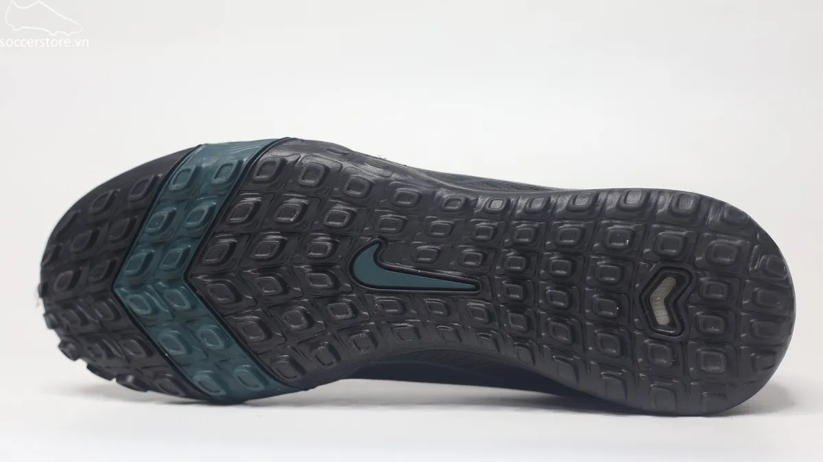 Nike Mercurial Vapor 16 Academy TF gấu đen FQ8449-002