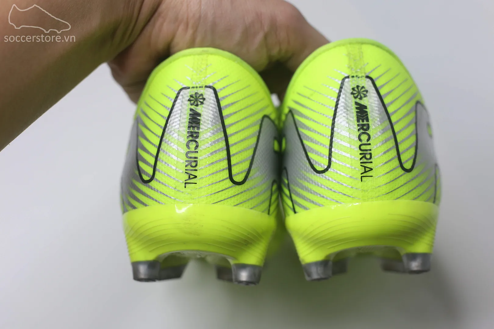 90% - Used - Nike Mercurial Vapor 16 Academy MG/FG Mad Voltage pack màu vàng chuối