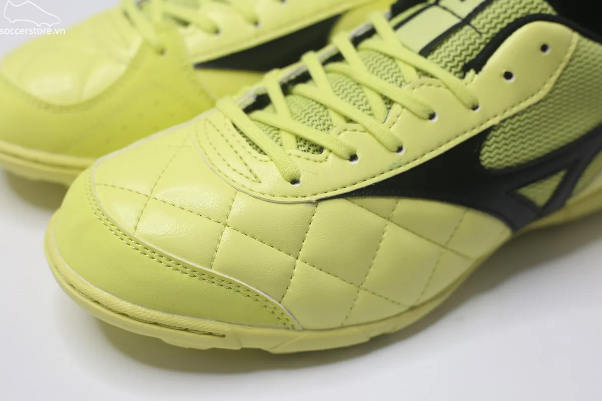 Mizuno Morelia Sala Club TF màu vàng đen Q1GB241604