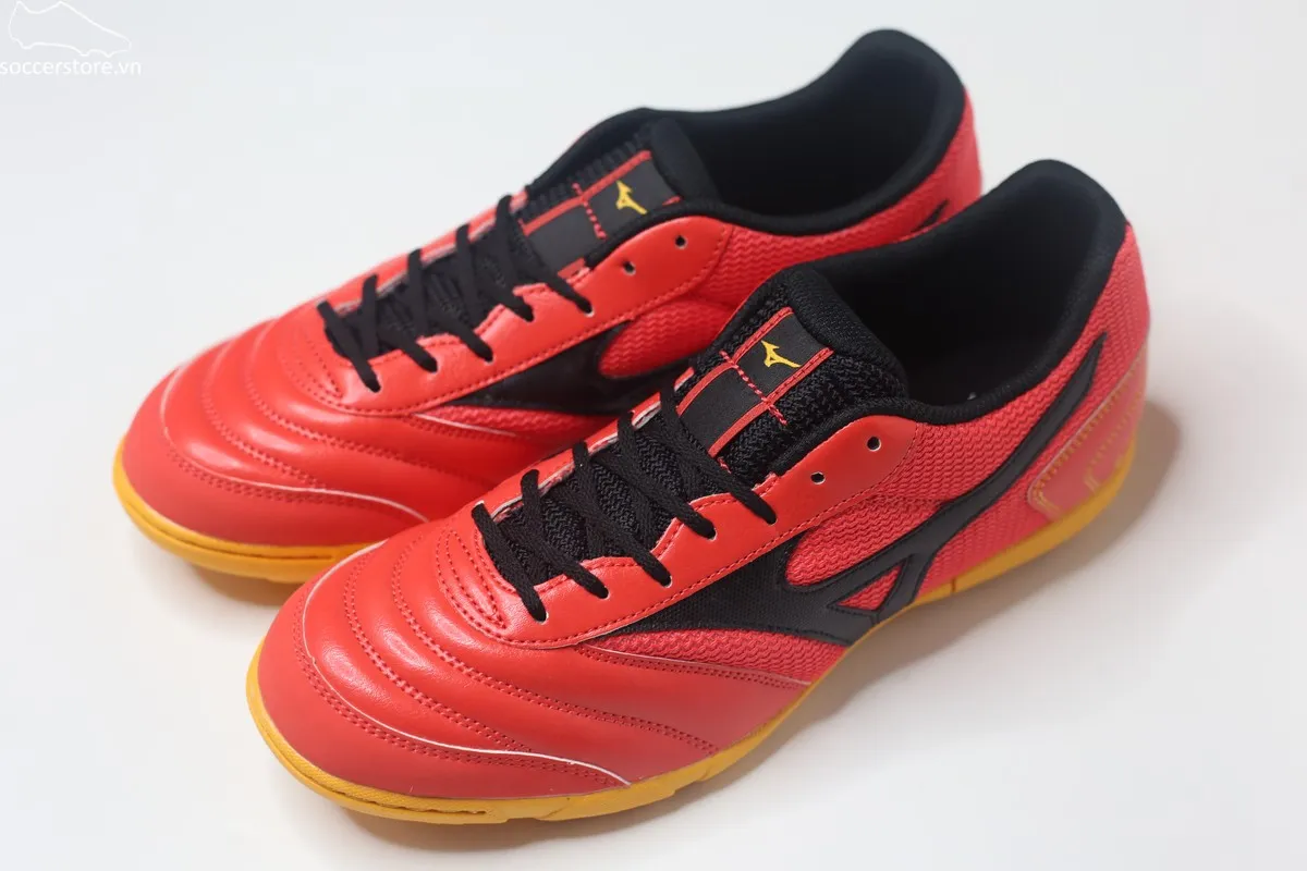 Mizuno Morelia Sala Club TF màu đỏ đen Q1GB240393