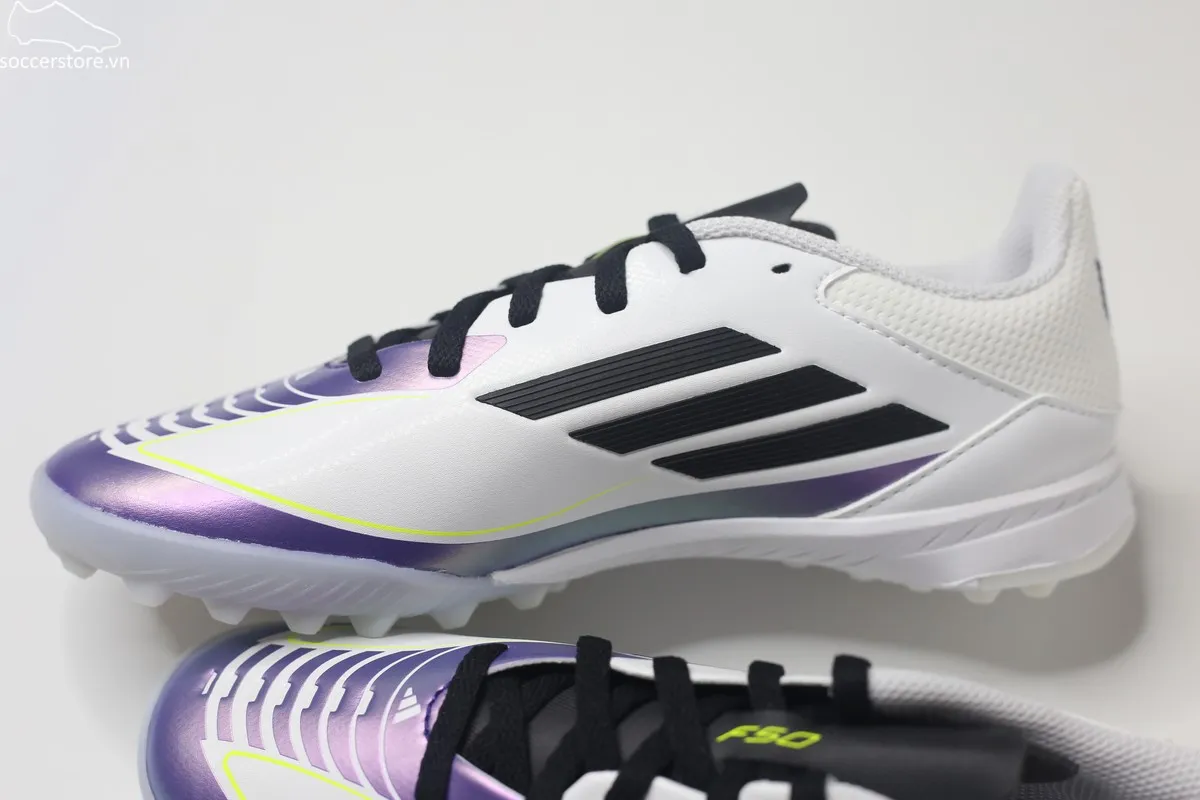 Giày bóng đá trẻ em Adidas F50 League TF J Messi Kids màu trắng đen IE9082