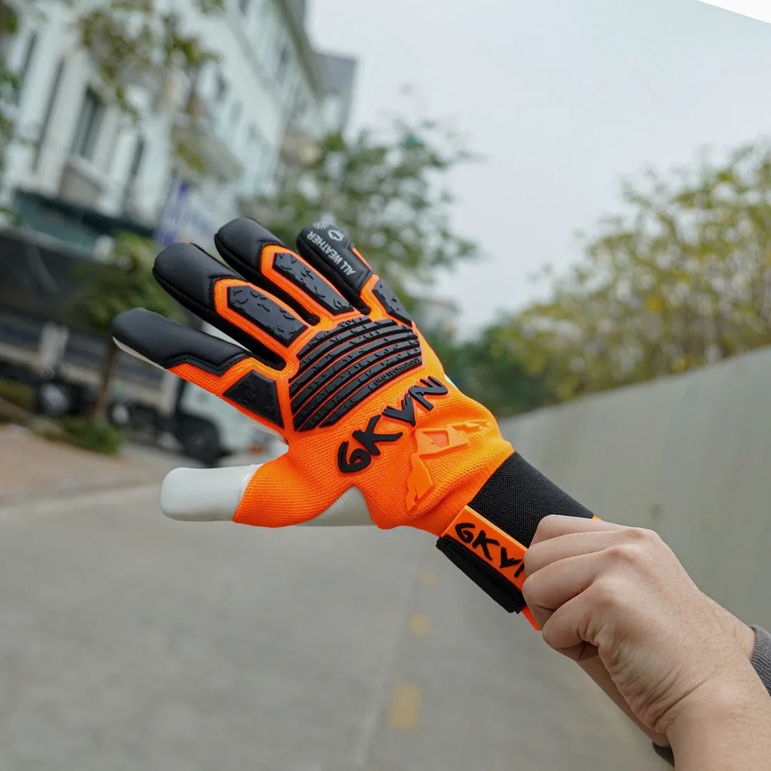 Găng tay thủ môn GKVN Mệnh- Thổ Pro Contact