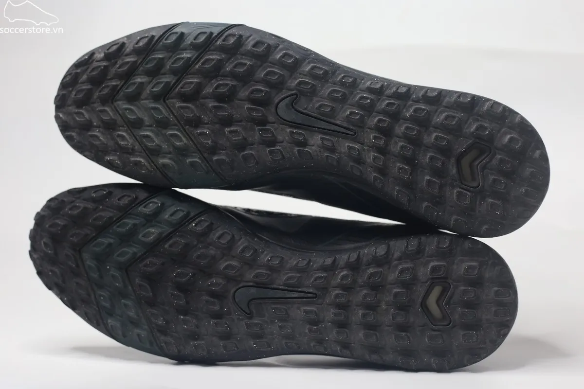 Vapor 16 Pro TF màu đen FQ8687-002 mới 90%
