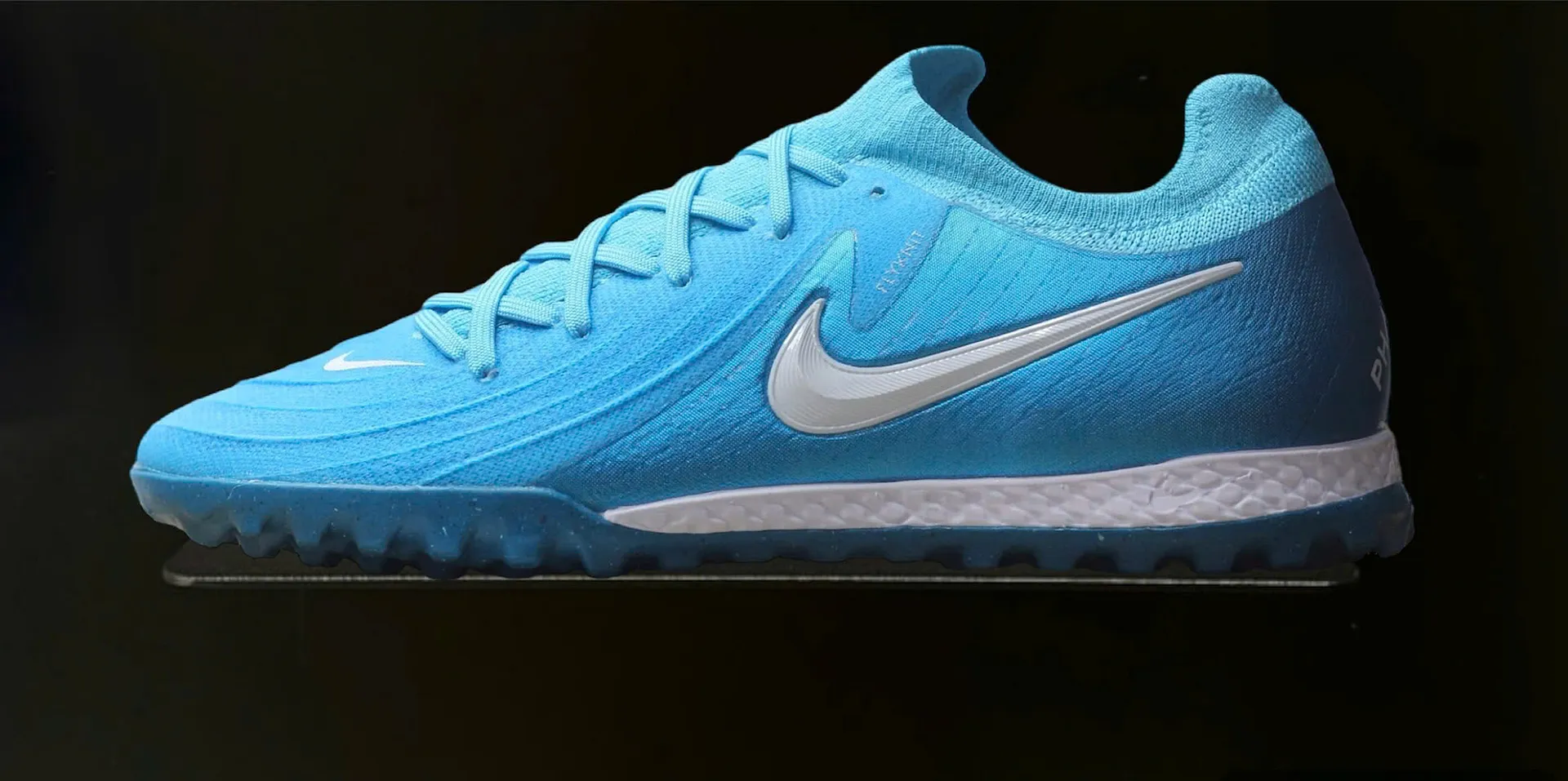 Nike Phantom GX 2 Pro TF Mad Ambition pack màu xanh băng Glacier Blue FJ2583-400